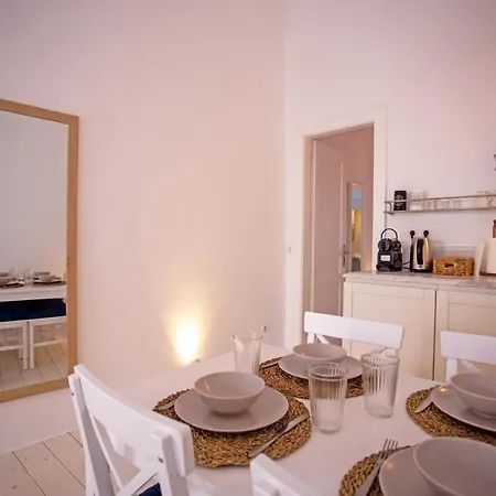 Thalassophile, Little Venice Mykonos